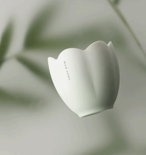 Slow Song · In the Quiet Forest – Scented Candle - Image 2